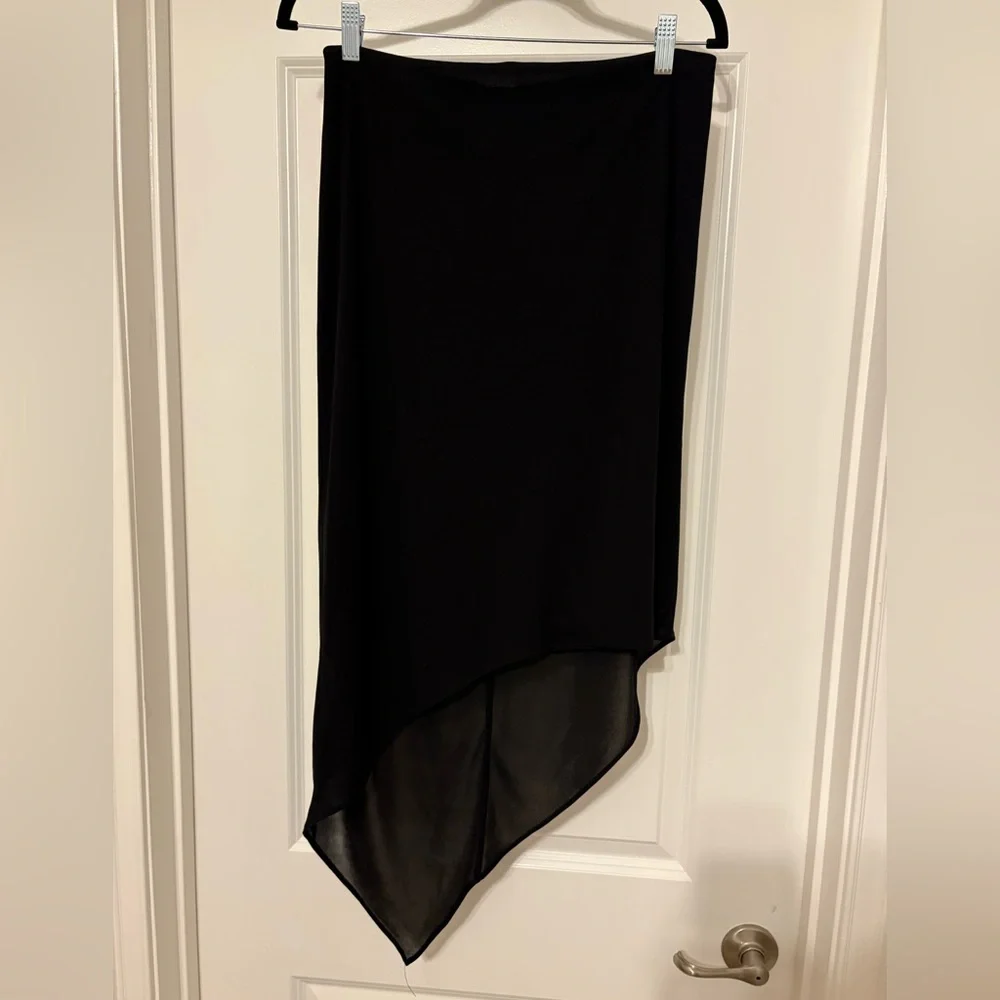 David Meister Chic Black Asymmetrical Skirt